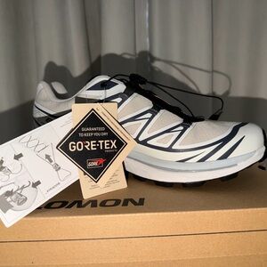 Salomon Men's Athletic Shoes - White and Black